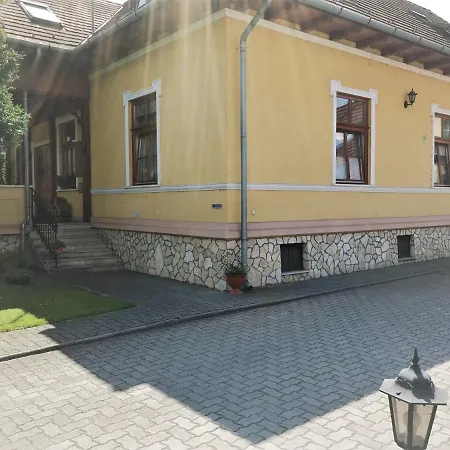 Szent Istvan Fogado Vendégház Nagymaros